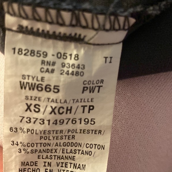 Scrub top - Picture 4 of 4